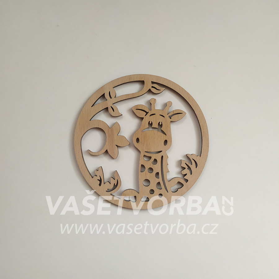 Dřevěná žirafa vyřezávaná - 5 cm, minimálně 10 kusů